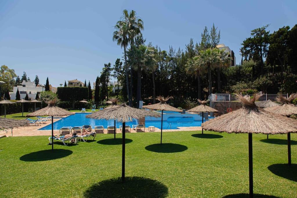Awesome Apartment In Golden Mile/2Bed/Senorio Marb Marbella Buitenkant foto
